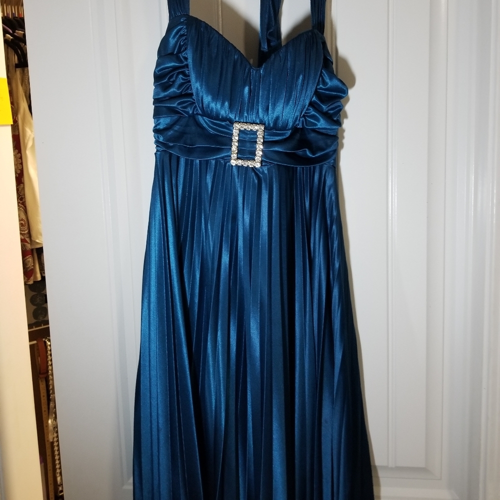 Halter top cocktail dress